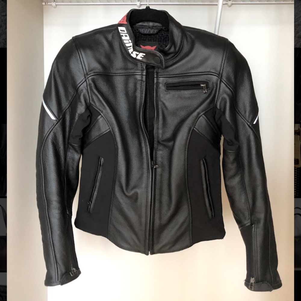 NEW—Dainese Cage Lady convertible 2-piece black leather motorcycle suit US2/EU40